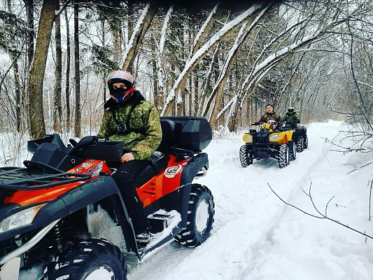 Катание на квадроциклах в Тюмени. Сервис Ultra Подарки. Подарочный сертификат на катание на квадроциклах в Тюмени. Закажите катание на квадроциклах недорого и наслаждайтесь активным отдыхом с друзьями. Выбирайте живописные маршруты для езды на квадроциклах. Сервис UltraPodarki.ru 8800-505-9530. Катание на квадроциклах, Прокат квадроциклов, езда на квадроцикле, прокат квадроциклов Тюмень, катание на квадроциклах Тюмень, Катание на квадроциклах зимой, Катание на квадроциклах летом, Сертификат на катание на квадроциклах 

