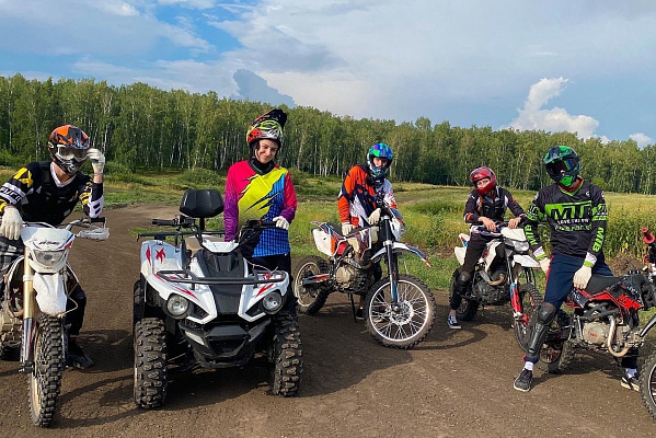 Катание на мотоцикле в Тюмени. ULTRA ПОДАРКИ. Купить катание на мотоцикле в Тюмени. Попробовав езду на мотоциклах, вы получите порцию адреналина и невероятные эмоции. Сервис: UltraPodarki.ru 8 800 505 95 30.. Катание на мотоцикле в Тюмени, прокат мотоциклов Тюмень, катание на мотоциклах, прокат мотоцикла, езда на мотоцикле Тюмень, езда на мотоцикле, мотопрогулка Тюмень, мотопрогулка