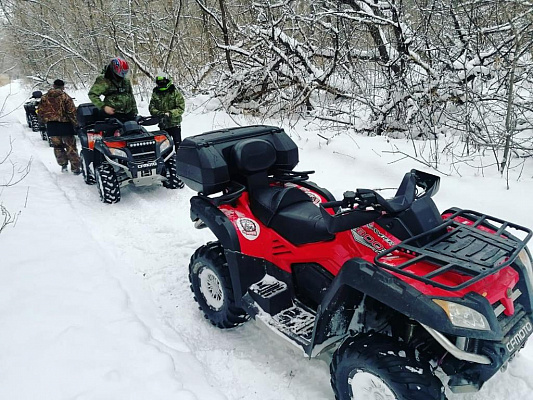 Катание на квадроциклах в Тюмени. Сервис Ultra Подарки. Подарочный сертификат на катание на квадроциклах в Тюмени. Закажите катание на квадроциклах недорого и наслаждайтесь активным отдыхом с друзьями. Выбирайте живописные маршруты для езды на квадроциклах. Сервис UltraPodarki.ru 8800-505-9530. Катание на квадроциклах, Прокат квадроциклов, езда на квадроцикле, прокат квадроциклов Тюмень, катание на квадроциклах Тюмень, Катание на квадроциклах зимой, Катание на квадроциклах летом, Сертификат на катание на квадроциклах 

