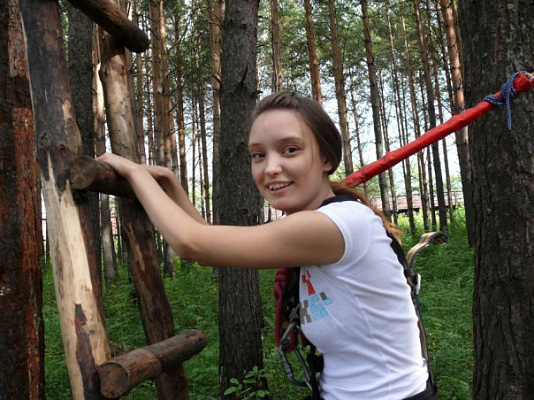 Роупджампинг - прыжки с верёвкой в Тюмени. Подарочные сертификаты Ultra Подарки. Роупджампинг в Тюмени - Экстремальный оригинальный подарок или подарочный сертификат на Роупджампинг - прыжки с верёвкой. Сервис UltraPodarki.ru 8-800-505-95-30. роупджампинг Тюмень, прыжок веревка Тюмень, роупджампинг, прыжок веревка, прыжок с веревкой, Подарок, подарочный сертификат, экстрим, экстремальный подарок